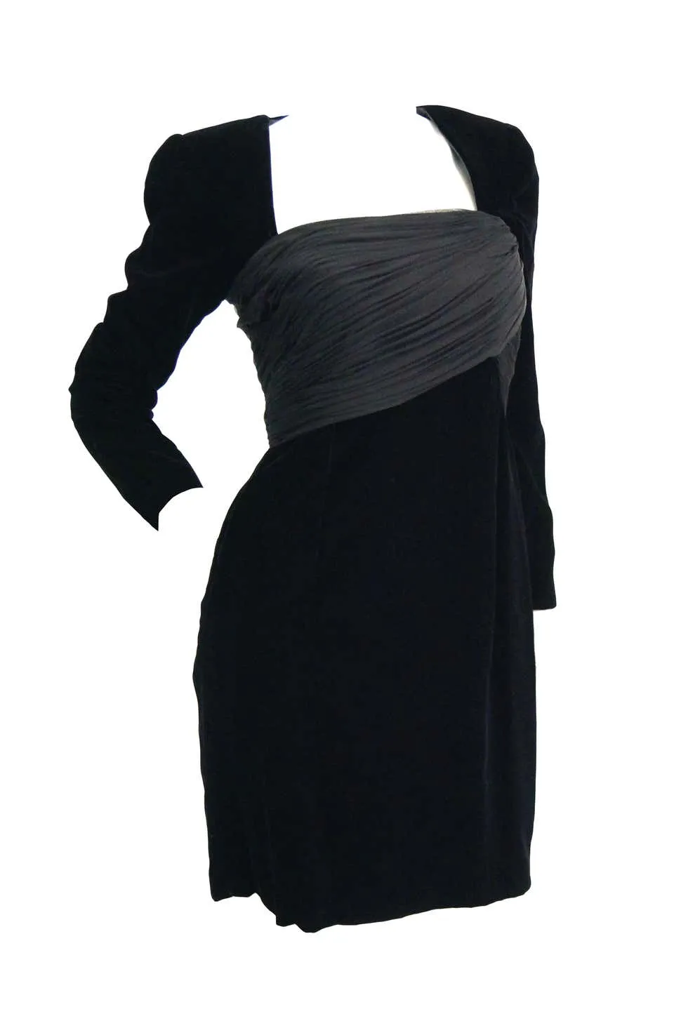 1980s Oscar De La Renta Black Velvet Cocktail Dress with / Ruched Detail