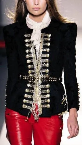 Black Hanging-Chain-Embellished Jacket Blazer