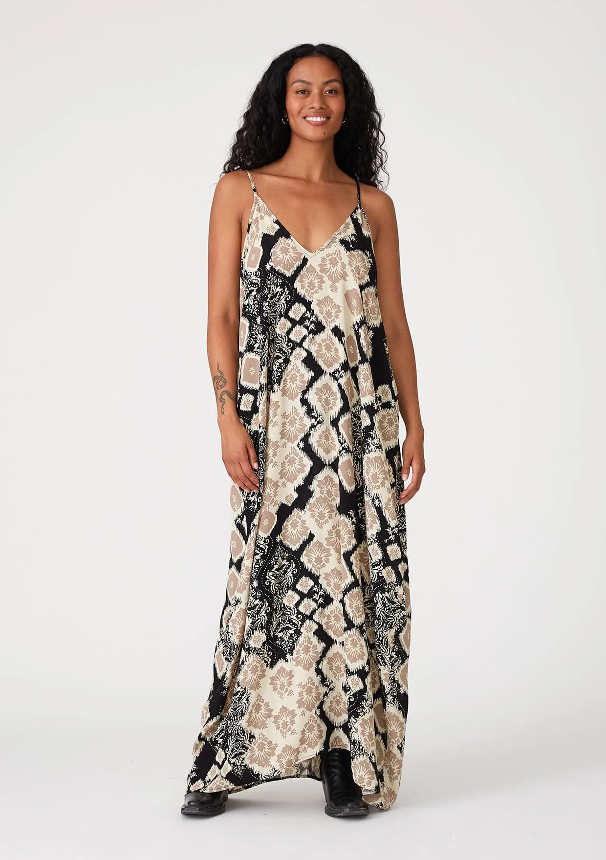 Helena Mila Maxi Dress