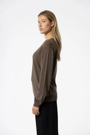 Merino Unisex V-Neck Sweater In Nutmeg Brown