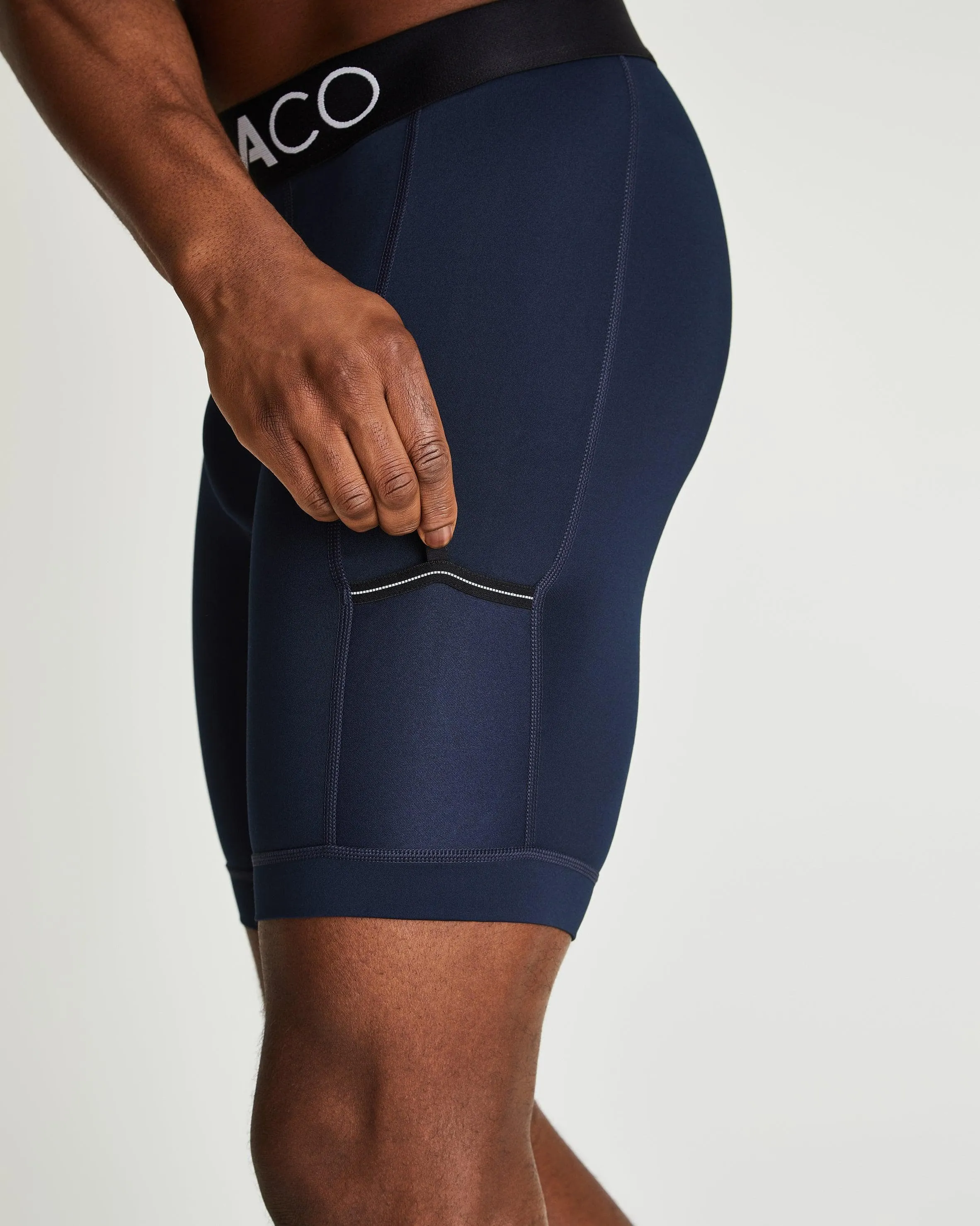 North Moore Short in Navy