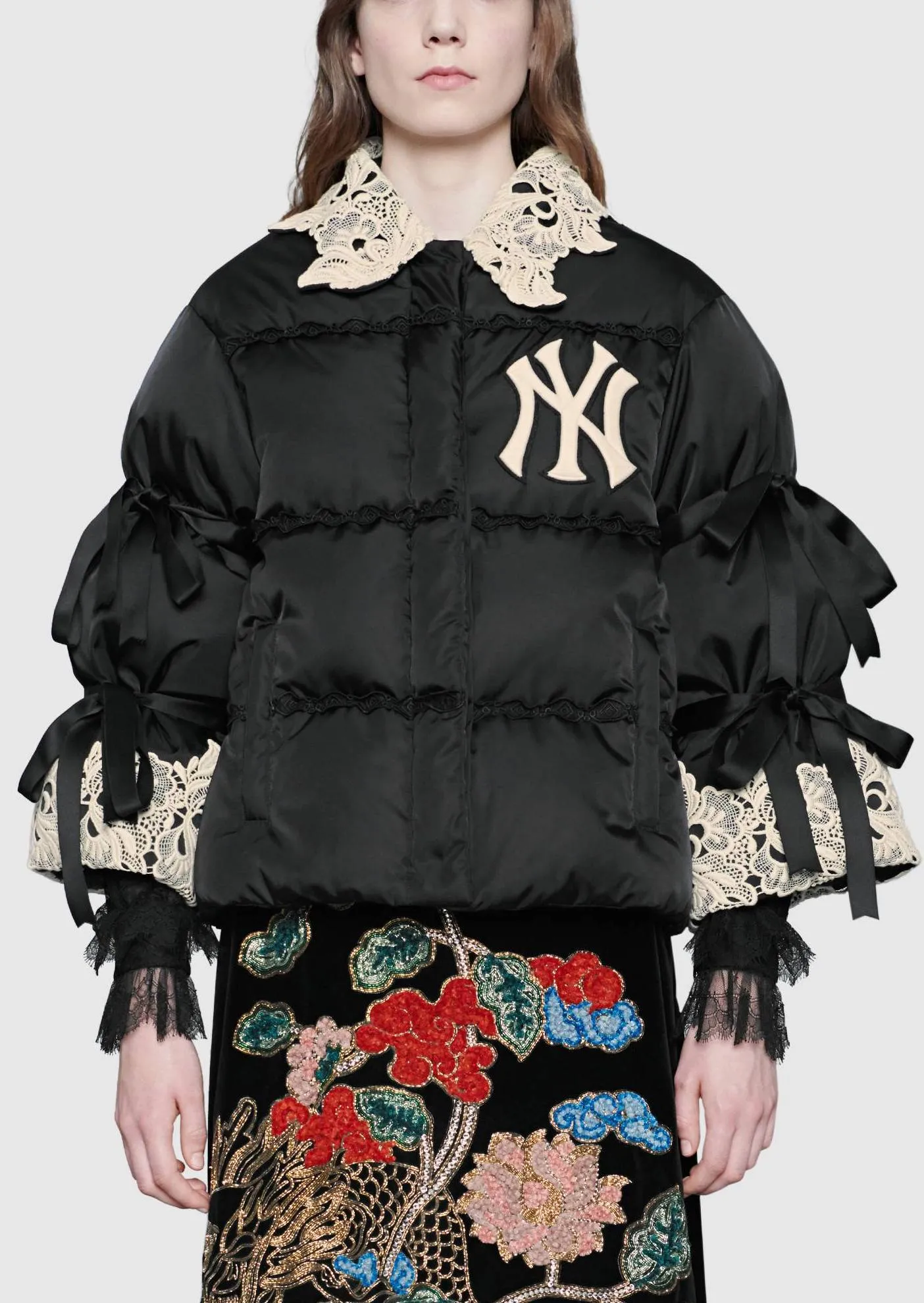 NY Yankees Embroidered Puffer Jacket