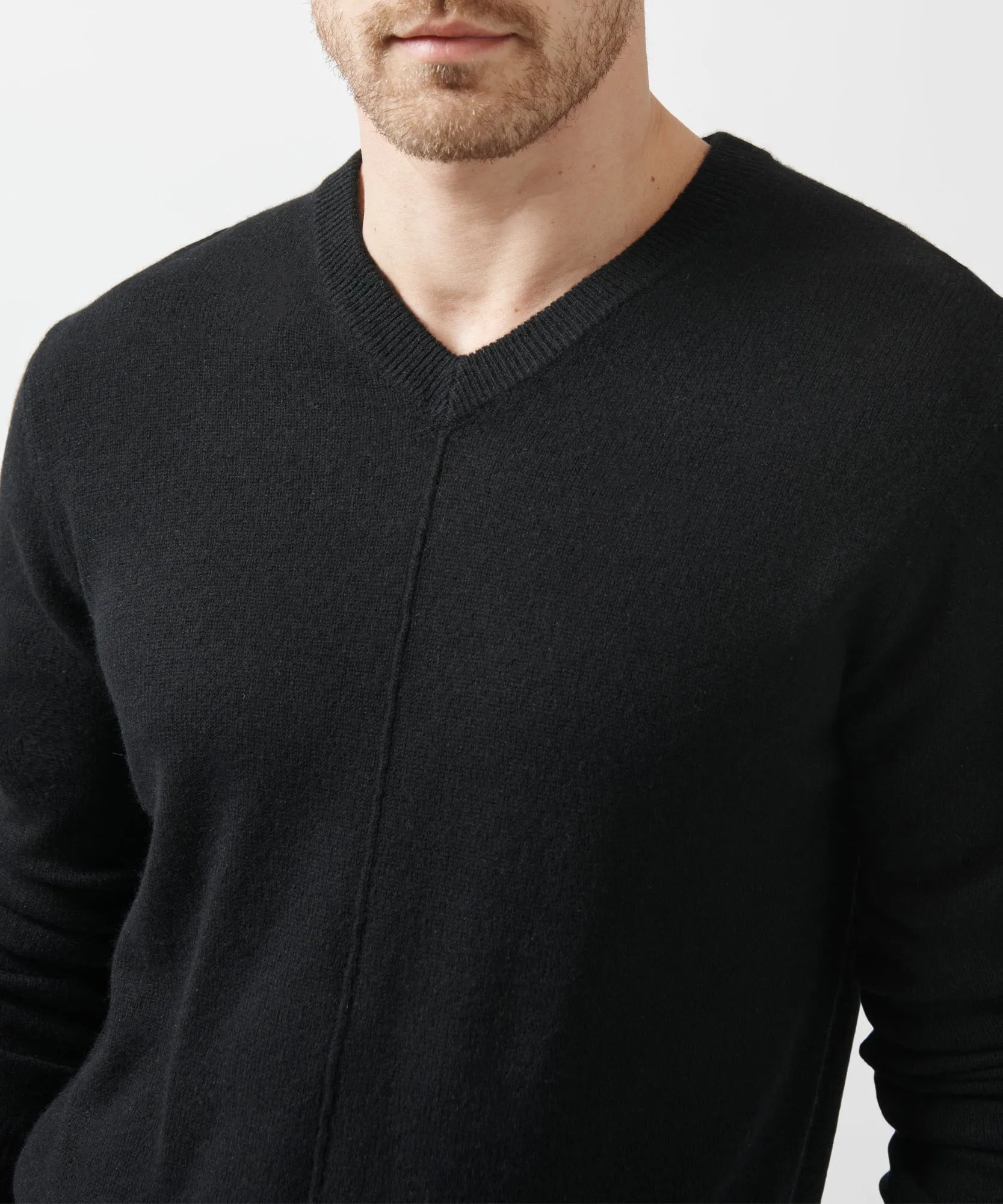 Recycled Cashmere Exposed Seam V-Neck Sweater - Black