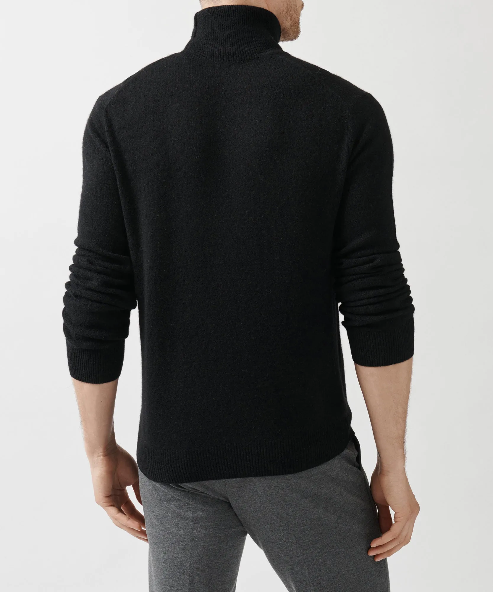 Recycled Cashmere Turtleneck Sweater - Black