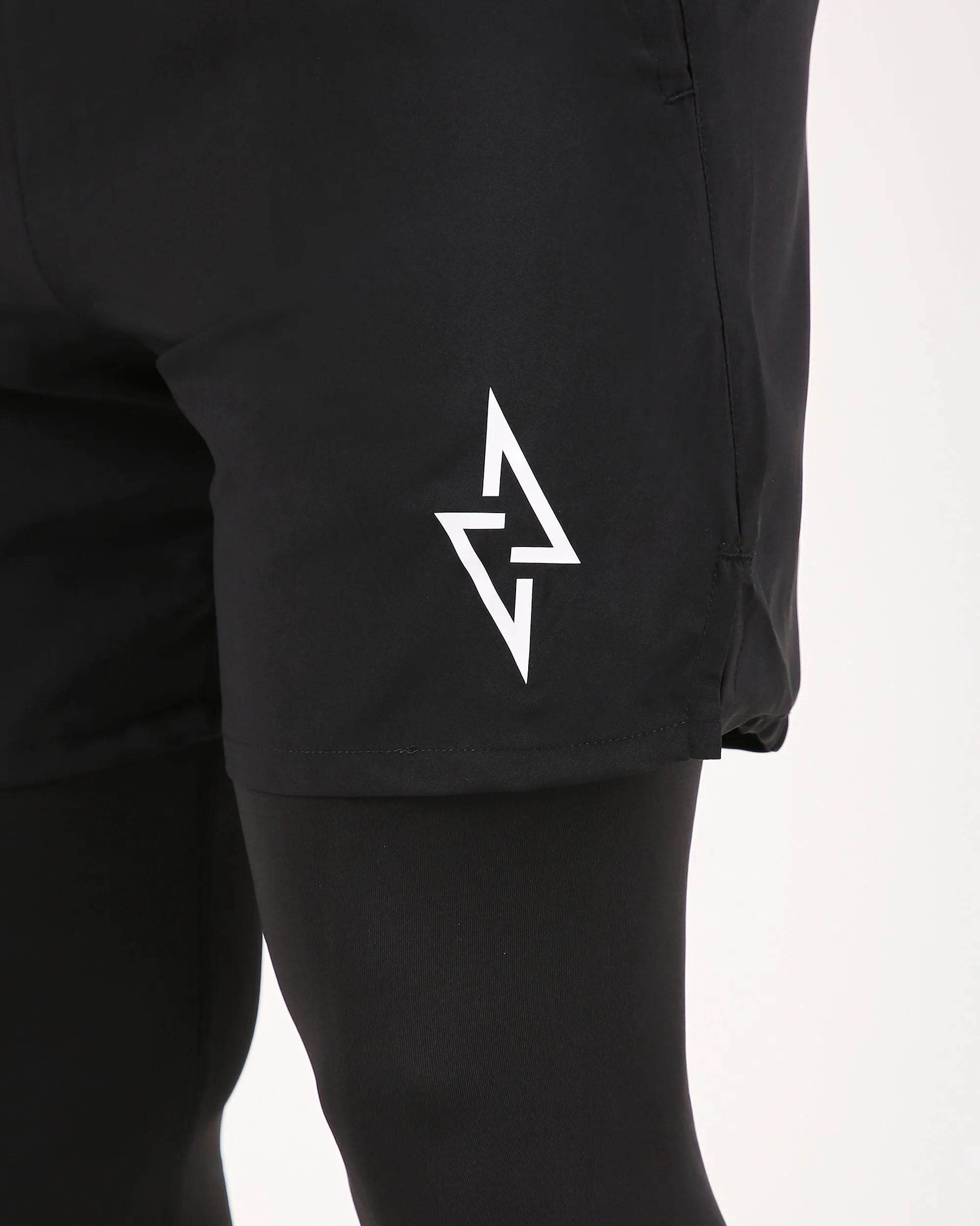 ZONE - BLACK SHORTS